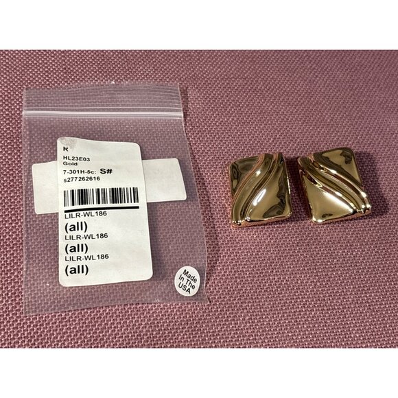 Lili Claspe Adva Clip On Earrings in Gold New Womens Jewelry - Picture 4 of 9